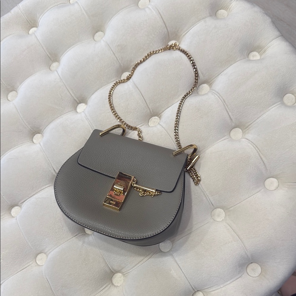 Chloe Gray Leather Chain Shoulder Bag